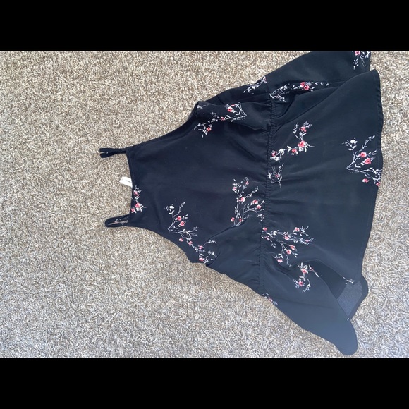 Gentle Fawn button up tank top! - Picture 2 of 2